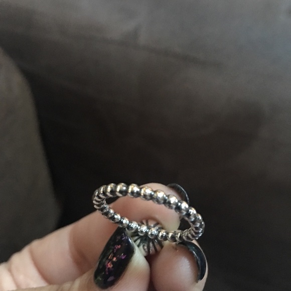 ((((((((SOLD))))))) Pandora Birthday bloom rings - Picture 3 of 7